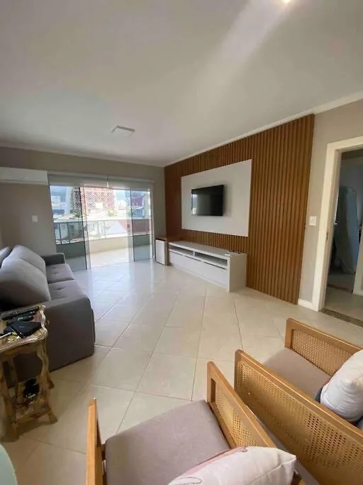 Cobertura Duplex A 250M Da Praia De Bombas Sc Bombinhas